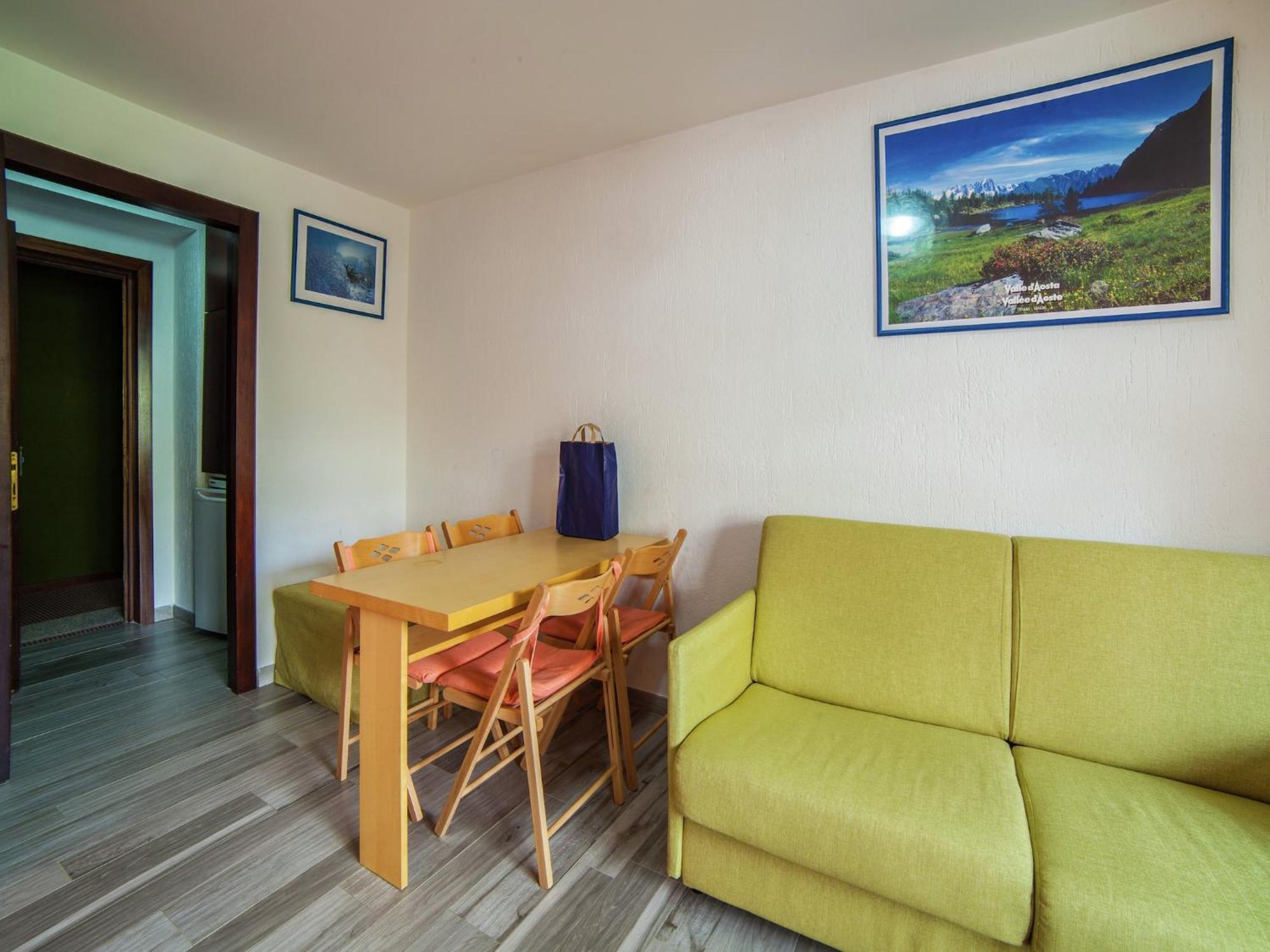 Contemporary Apartment in Breuil-Cervinia near Ski Area Exterior foto