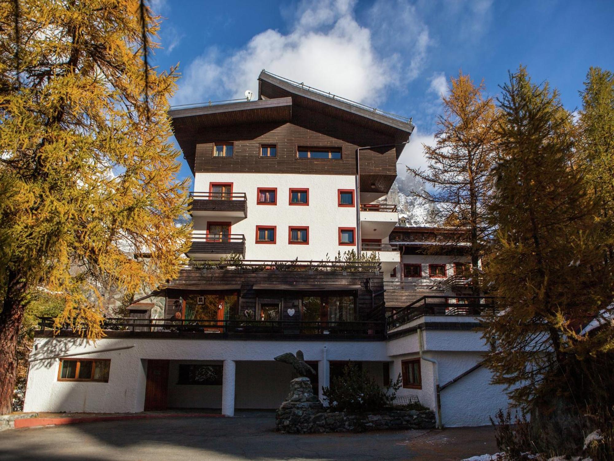 Contemporary Apartment in Breuil-Cervinia near Ski Area Exterior foto